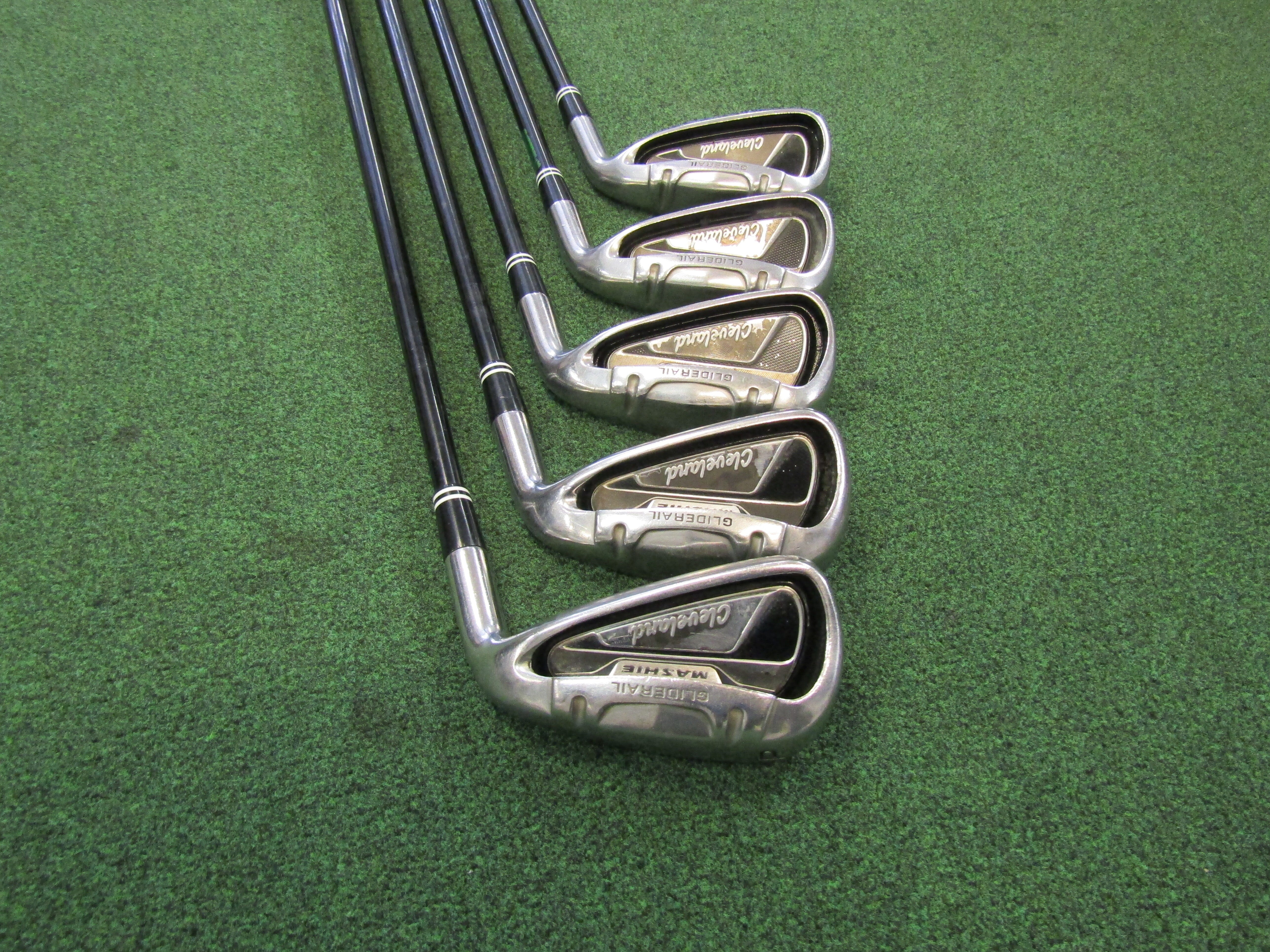 Cleveland Mashie #6 - PW 5 pc. Iron Set Regular Flex Graphite Men's Right Cleveland Golf 