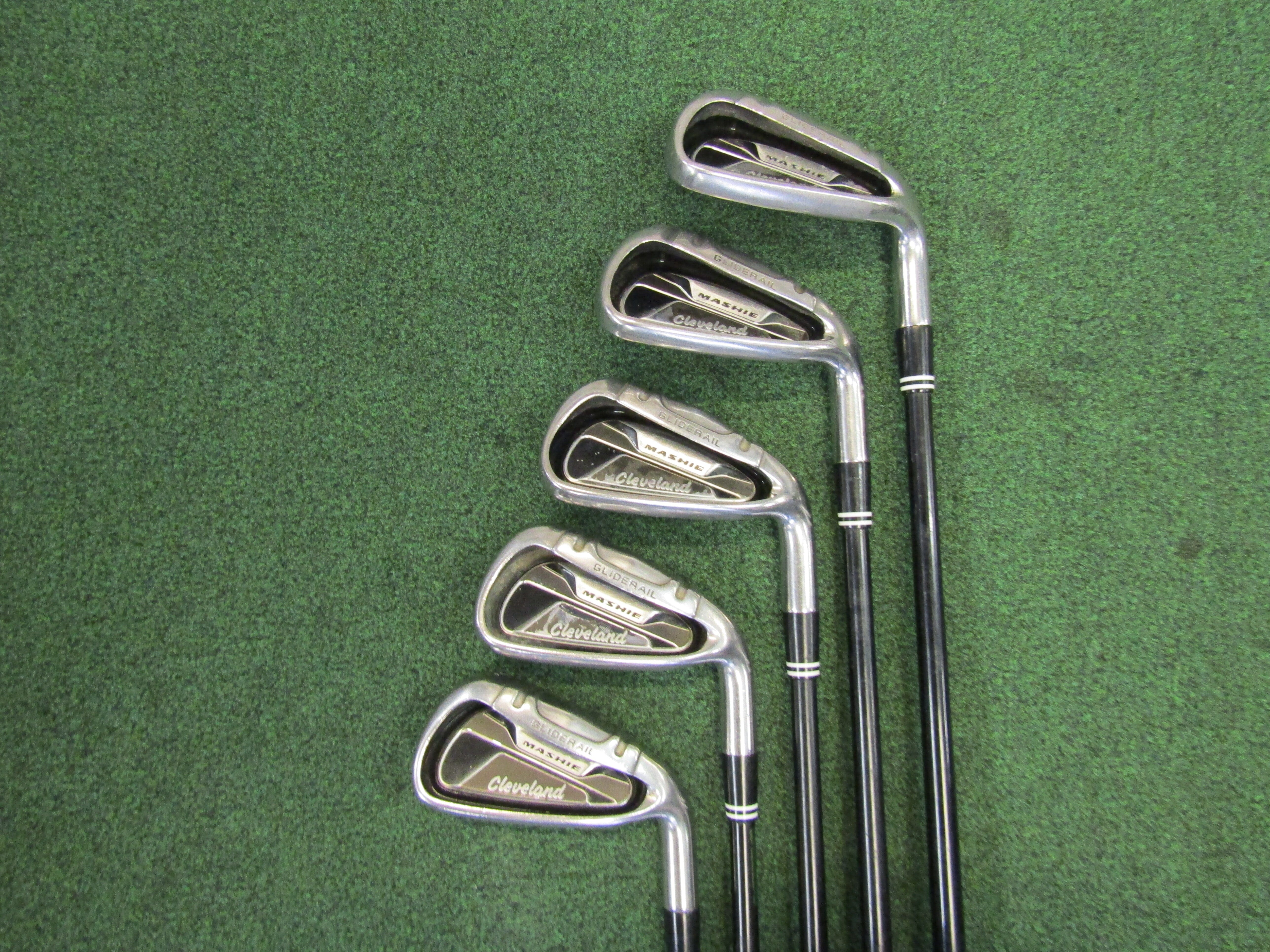 Cleveland Mashie #6 - PW 5 pc. Iron Set Regular Flex Graphite Men's Right Cleveland Golf 