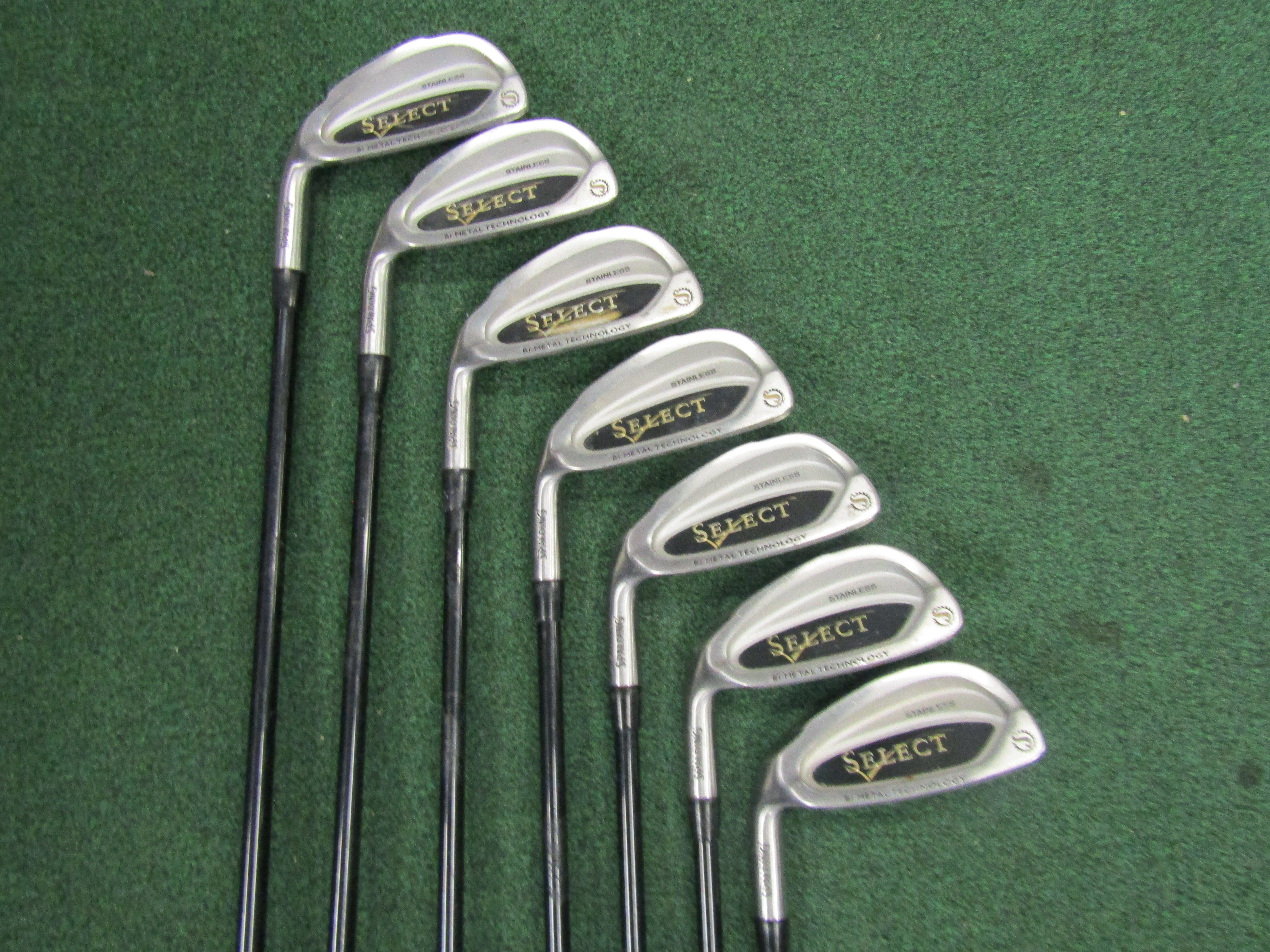 Spalding Select #3-9 7 pc. Iron Set Medium Firm Flex Graphite Shafts MLH Golf Stuff 